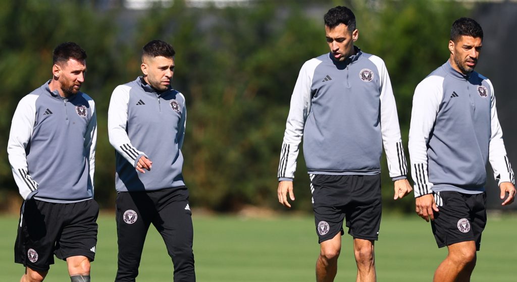 messi-suarez-jordi-busquets