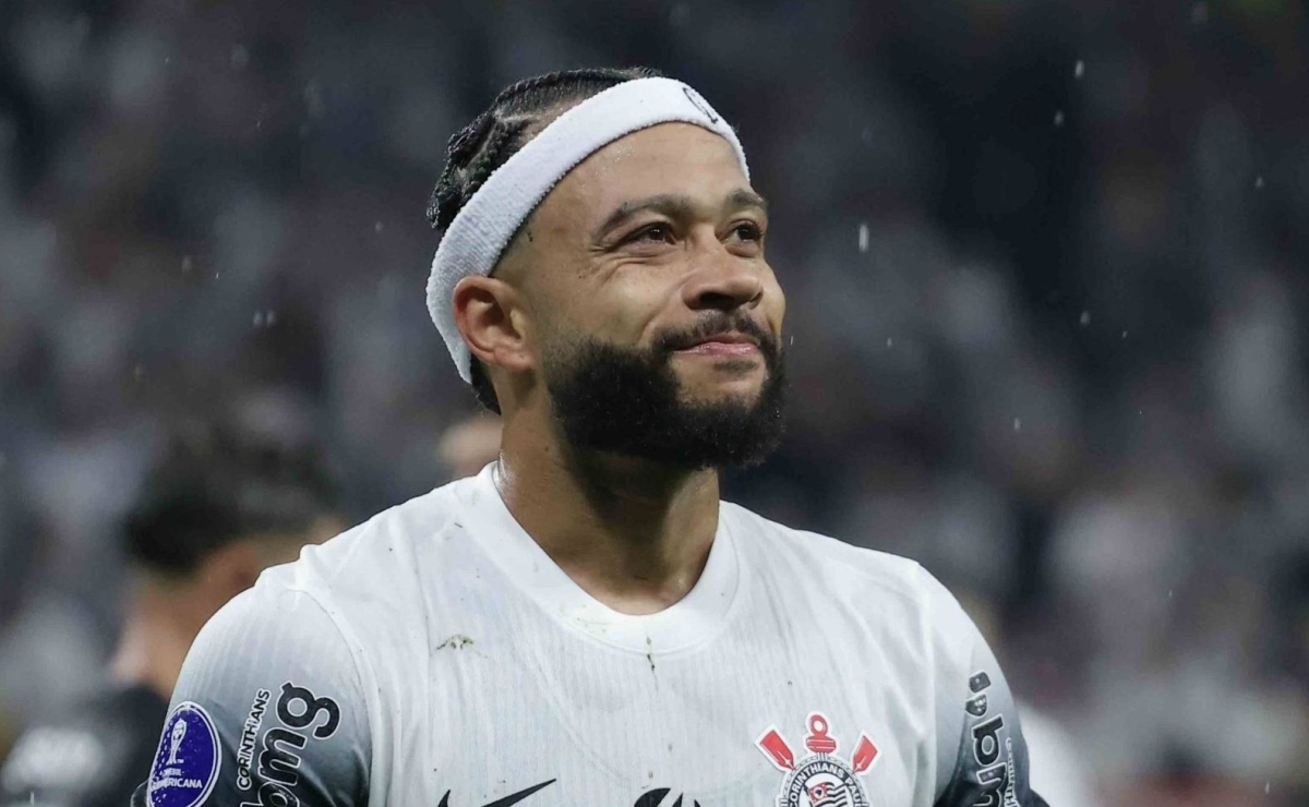 VAI CRAVAR? Memphis Depay confiante para Racing x Corinthians após bom retrospecto contra argentinos